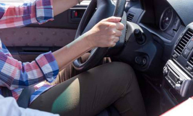 Μεσσηνία: Εξεταστής «λαδώθηκε» με 10 ευρώ για να βγάλει δίπλωμα