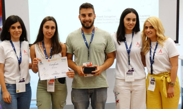 Φρέσκο φαγητό στο διάστημα made in… Greece! (pics)