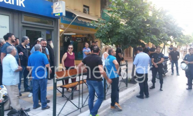 Κακός χαμός στα εγκαίνια γραφείου των ΑΝ.ΕΛ. στα Χανιά (vid+photos)