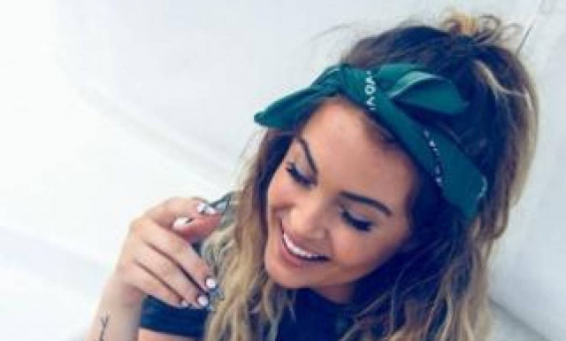 Bandana is back: Πώς να δέσεις μία μπαντάνα στα μαλλιά σου με 8 διαφορετικούς τρόπους