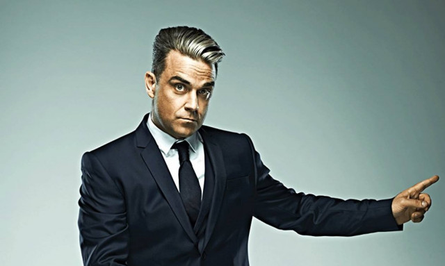 Μουντιάλ 2018: Ο Ρόμπι Γουίλιαμς δίνει εξηγήσεις για την άσεμνη κίνηση που έκανε στην τελετή έναρξης