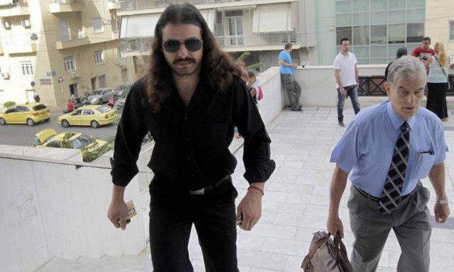 Ousted far-right MP to appear before examining magistrate