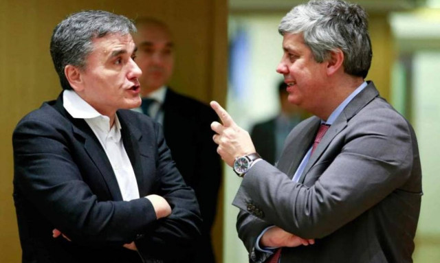 Eurogroup LIVE: Αγκάθι η επιμήκυνση των δανείων του EFSF