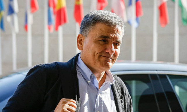 Έρχονται αυξήσεις σε ΕΝΦΙΑ και μειώσεις στις συντάξεις