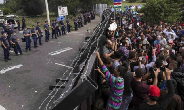 Ταγιάνι: Το μεταναστευτικό θα διαλύσει την Ευρωπαϊκή Ένωση