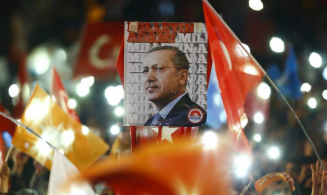 Εκλογές Τουρκία: Ο «υπερπρόεδρος» Ερντογάν επιβάλλεται στη Δύση με το «έτσι θέλω»