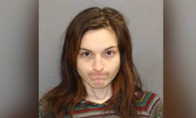 Απίστευτο περιστατικό: Νεαρή διέρρηξε το σπίτι του πρώην της και τον βίασε!