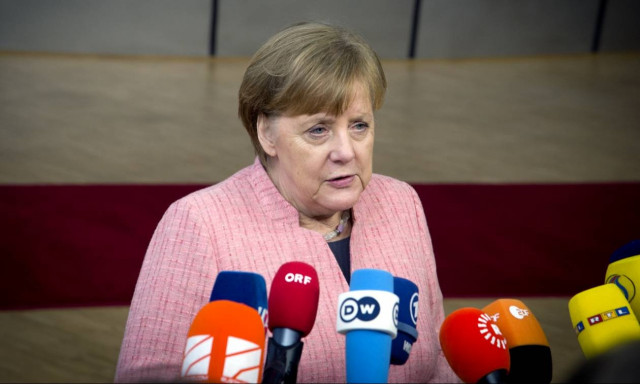 «Βόμβα» στην κυβέρνηση Μέρκελ: Ανοικτό το ενδεχόμενο νέων εκλογών