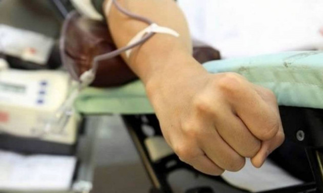 Βανδαλισμοί κατά της εθελοντικής αιμοδοσίας στο Χαλάνδρι (pics)