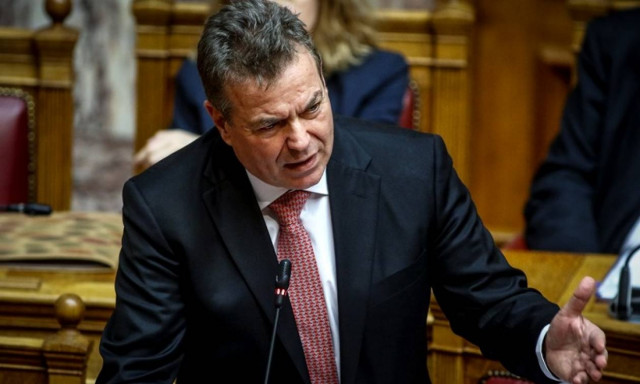 Εξωιδρυματικό επίδομα για ασθενείς με Σκλήρυνση κατά Πλάκας – Σύντομα η Υπουργική Απόφαση