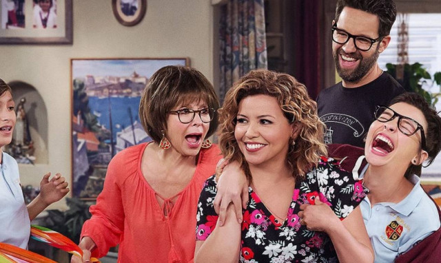 Από... μύθος της λάτιν μουσικής, τώρα guest star σε τηλεοπτική σειρά! (pic)