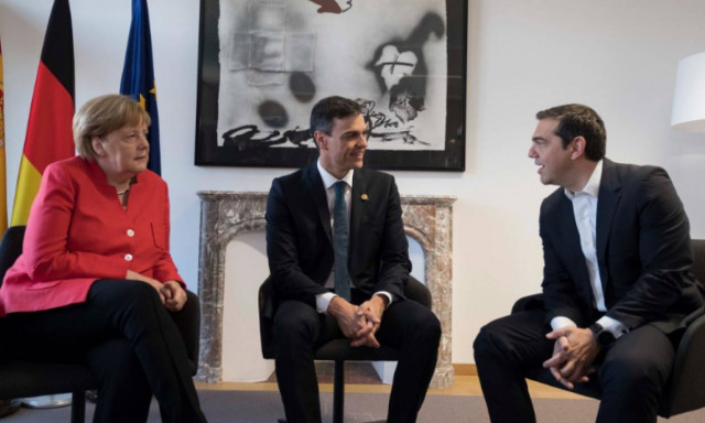 Συμφωνία για το μεταναστευτικό: Ελλάδα και Ισπανία θα δέχονται πίσω πρόσφυγες - Τι δίνει η Γερμανία