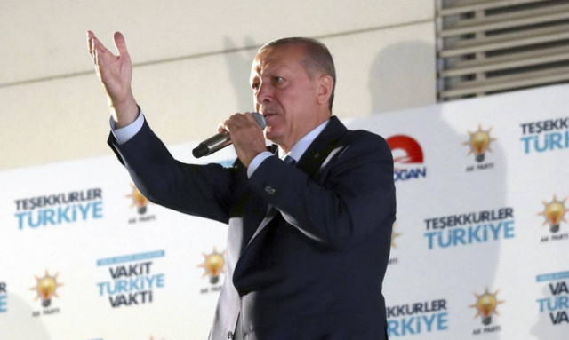 Στοιχεία που «καίνε» τον Γκιουλέν έστειλε ο Ερντογάν στις ΗΠΑ