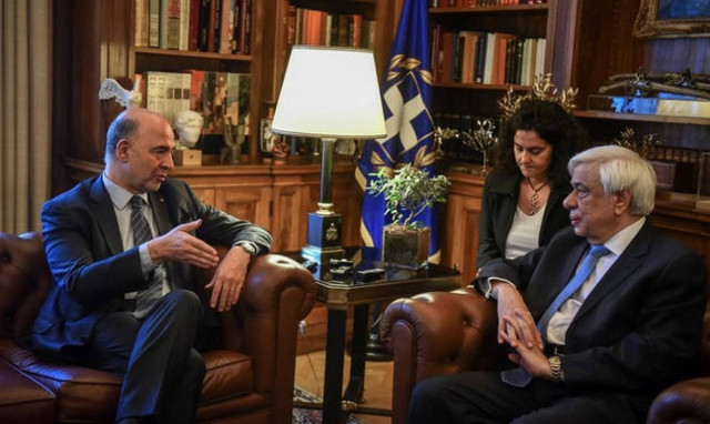 Moscovici: The era of memoranda for Greece is over