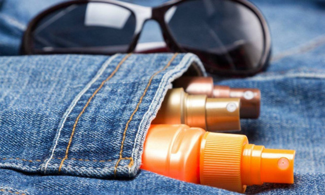 Κρατάμε ή πετάμε τα περσινά αντηλιακά;