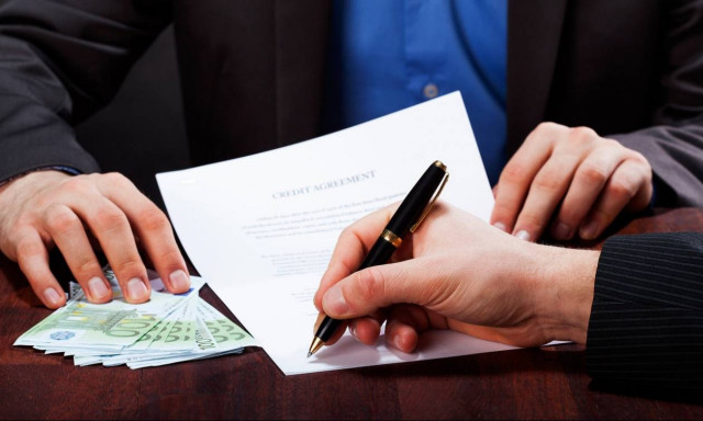 Θα κλάψετε: Όταν ο νομοθέτης έχει... κέφια!