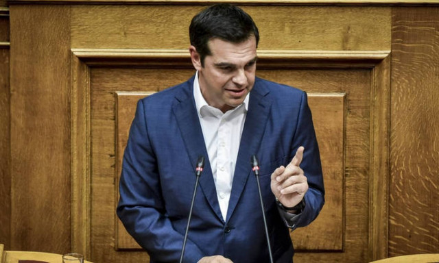 Τσίπρας σε Μητσοτάκη: Είσαι τζάμπα μάγκας με... τρυπολογίες