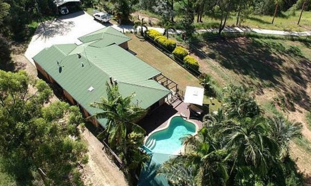 Δεν πίστευε στα μάτια του με το θησαυρό που βρήκε κρυμμένο στον κήπο του! Μετά έκανε κάτι πολύ χαζό!