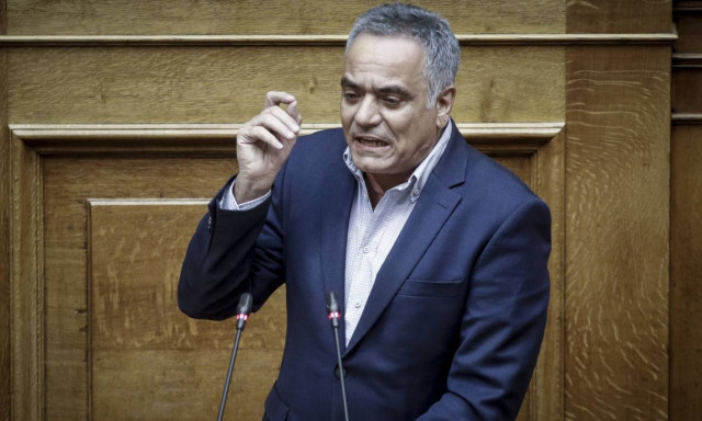 Σκουρλέτης στη Βουλή: Ακροδεξιός και τυχοδιωκτικός ο λόγος του Μητσοτάκη (vid)