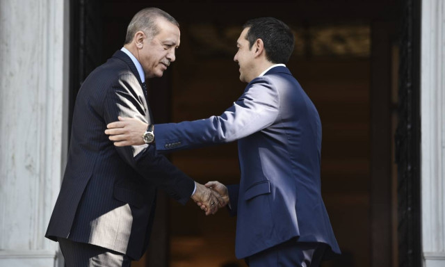 Το παρασκήνιο της συνάντησης Τσίπρα - Ερντογάν και το «θρίλερ» με τους Έλληνες στρατιωτικούς