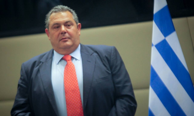 Καμμένος στο Twitter: Να περικόψουμε παλιά εξοπλιστικά ως ισοδύναμο για τον ΦΠΑ στα νησιά