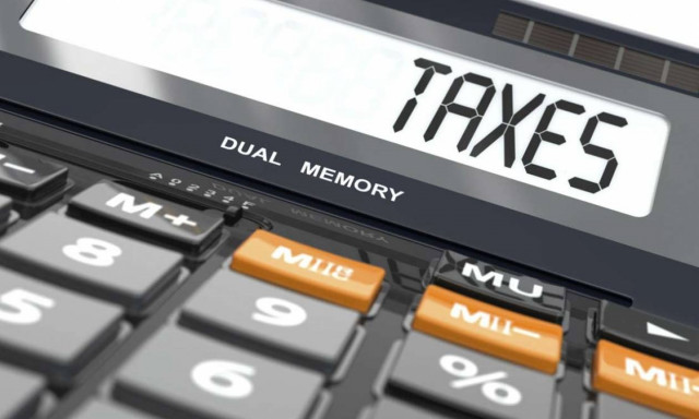 'Εξι φόροι σε έξι μήνες: Πώς και πότε θα τους πληρώσουμε