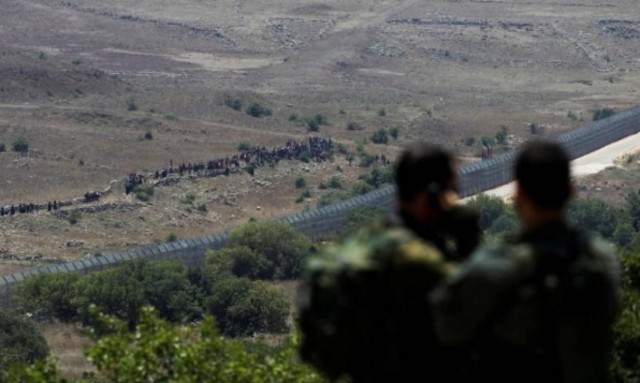 Ισραήλ: Άμαχοι με λευκές σημαίες ζήτησαν καταφύγιο - Ισραηλινοί απείλησαν ότι θα τους πυροβολήσουν