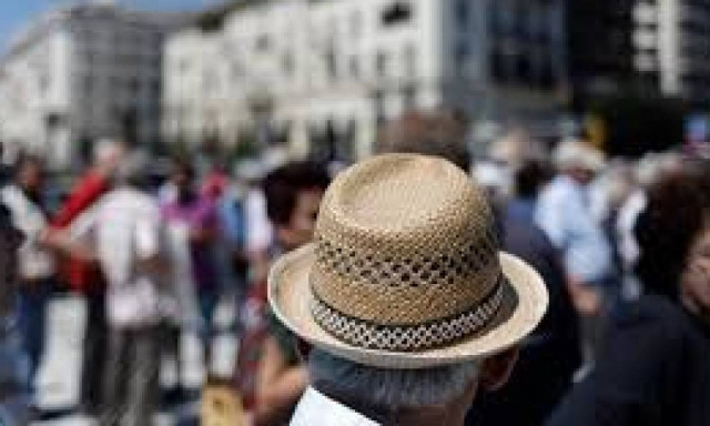 Ετοιμάζεστε για σύνταξη; Δείτε τα σημεία-sos όσοι καταθέτετε αίτηση συνταξιοδότησης