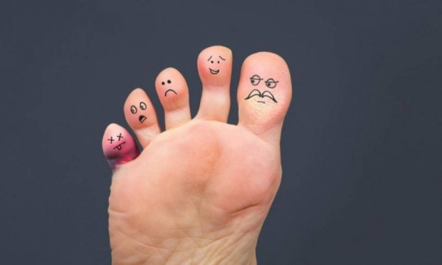 Μύκητες στα πόδια από λάθος κάλτσες;