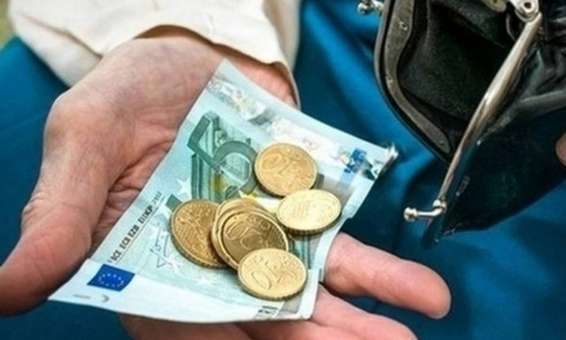 Αναδρομικά συντάξεων: Δείτε πότε και ποιοι συνταξιούχοι θα τα λάβουν