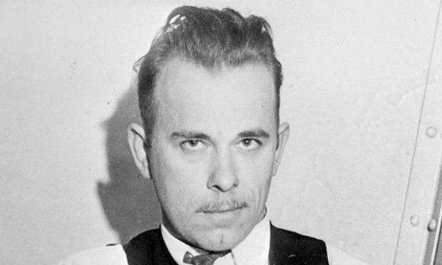 Σαν σήμερα το 1934 πεθαίνει σε ενέδρα ο «υπ’ αριθμόν ένα δημόσιος κίνδυνος» Τζον Ντίλιντζερ