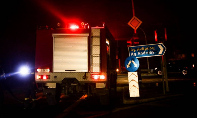 Φωτιά ΤΩΡΑ: Ανοιχτά τα διόδια σε Αττική Οδό και Εθνικές Οδούς