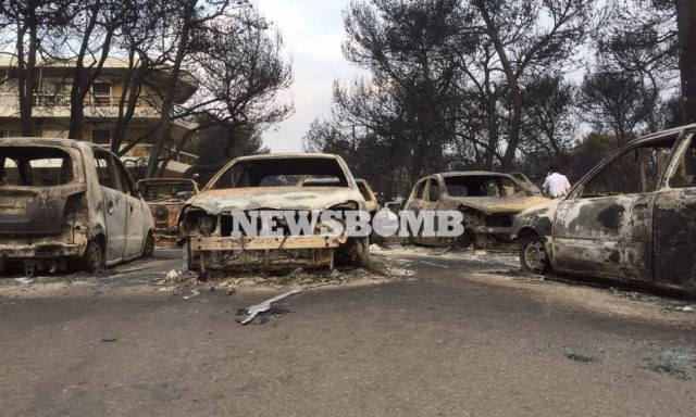Φωτιά Μάτι: Έτσι βρήκαν τραγικό θάνατο 26 άνθρωποι στην ταβέρνα (vids)