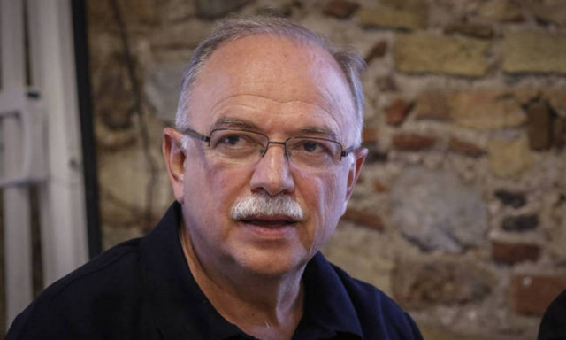 Φωτιά Αττική: Η απάντηση του Δ. Παπαδημούλη στο κατάπτυστο tweet του Σουηδού πρώην πρωθυπουργού