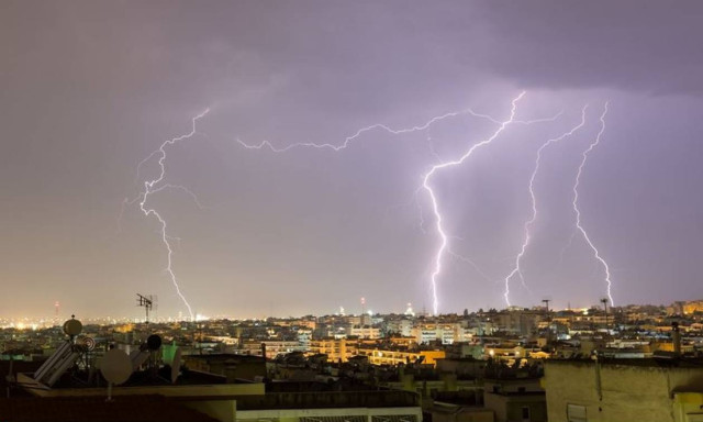 Strong rain and winds forecast in coming days