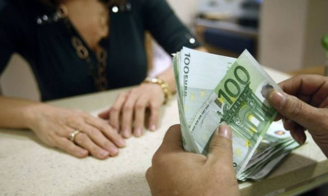 Επίδομα παιδιού 2018 - Γ’ δόση: Πότε θα μπουν τα χρήματα στην τράπεζα