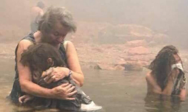 Όσο υπάρχουν τέτοιες αγκαλιές, μην φοβάστε Έλληνες…