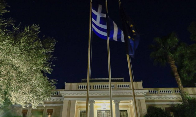 Μαξίμου: Ντροπή η προσπάθεια της ΝΔ να παίξει πολιτικά παιχνίδια στην πλάτη των αδικοχαμένων