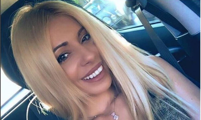 Μίνα Αρναούτη: Μου ζήτησε να ποζάρω γυμνή για 10.000 ευρώ