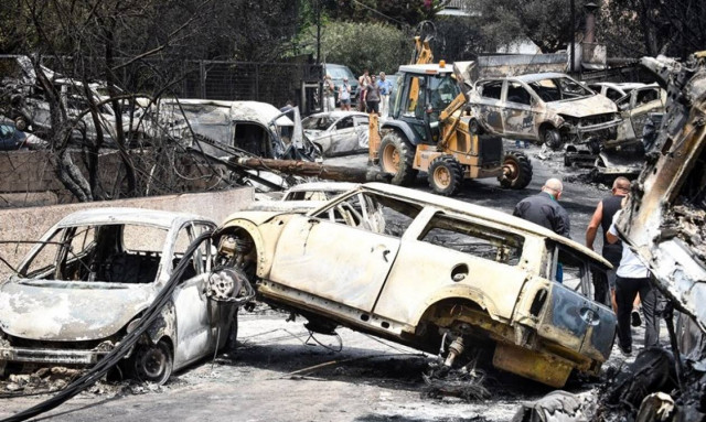 Φωτιά στο Μάτι - Τι συνέβη στη Λ. Μαραθώνος την ώρα της φονικής πυρκαγιάς