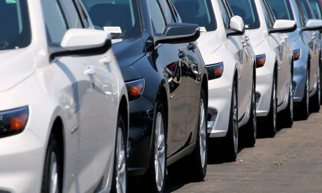 Τουρκία: Δάσκαλος- απατεώνας πούλησε το ίδιο αυτοκίνητο σε 80 ανθρώπους