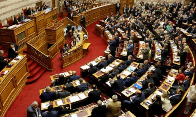 Η Βουλή θα συμβάλει στην αποκατάσταση των ζημιών του Λύρειου Ιδρύματος