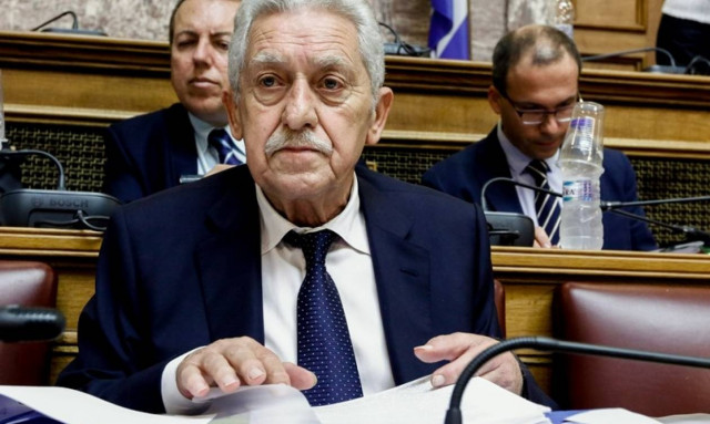 Φωτιά – Κουβέλης για φονική πυρκαγιά: «Συγγνώμη, αλλά δεν υπήρξαν στρατηγικού χαρακτήρα λάθη»