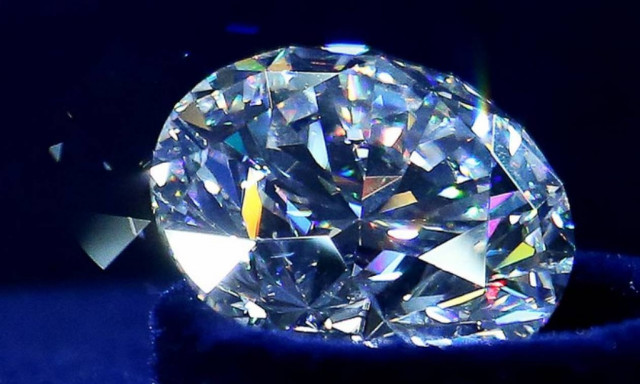 Διαμάντι 51,38 καρατίων πουλήθηκε για 10 εκατ. δολάρια