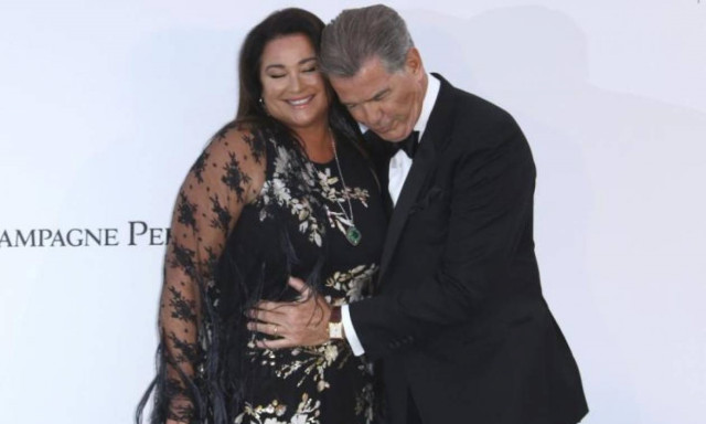 Ο Pierce Brosnan γιορτάζει 17 χρόνια γάμου και μας λέει το μυστικό!