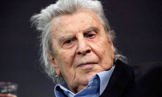 Composer Theodorakis suffers major heart attack