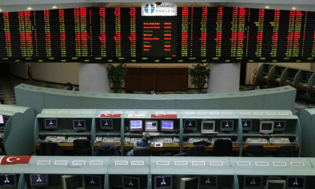 Σε νέο ιστορικό χαμηλό η τουρκική λίρα