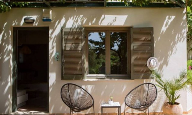 Αυτό το σπίτι στα Χανιά είναι μόλις 40 τ.μ. αλλά είναι πιο άνετο από κάθε βίλα!