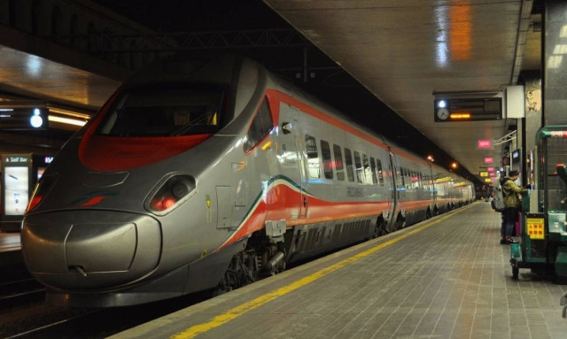 Σάλος με ανακοίνωση από τα μεγάφωνα κατά Ρoμά: «Να κατέβετε, μας σπάσατε τα…»!