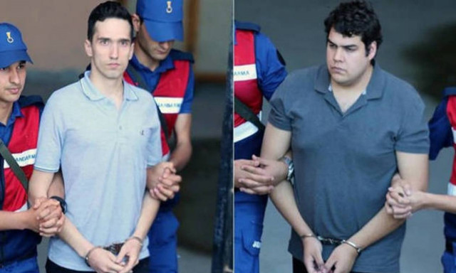 Έλληνες στρατιωτικοί: Συγκλονίζει ο πατέρας του Μητρετώδη-«Δεν ξέρετε τι αγώνα δίνουν τα παιδιά μας»